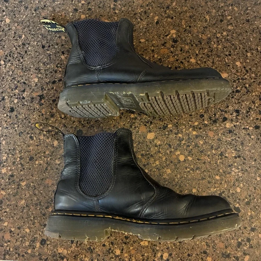 Dr Martens Chelsea Safety Boots EH ASTM F2892-18 Black Leather Mens 7 / Womens 8